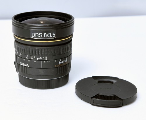 Sigma 8mm 5 - f/3.5, ex